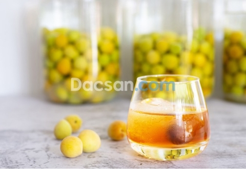 Rượu mơ có công dụng gì?