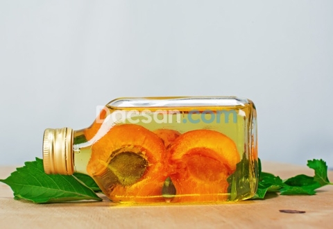 Mách bạn cách dùng rượu mơ đúng cách, "bao" tốt cho sức khỏe