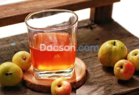 Có nên uống rượu táo mèo?