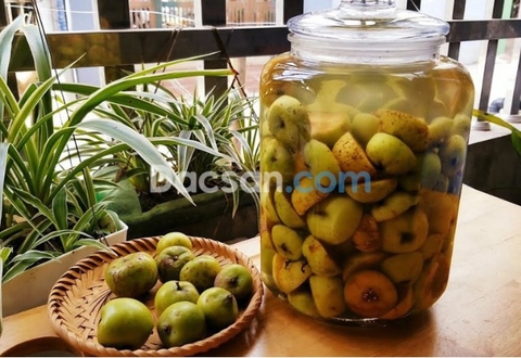 Hướng dẫn bạn cách ngâm rượu táo mèo ngon nhất