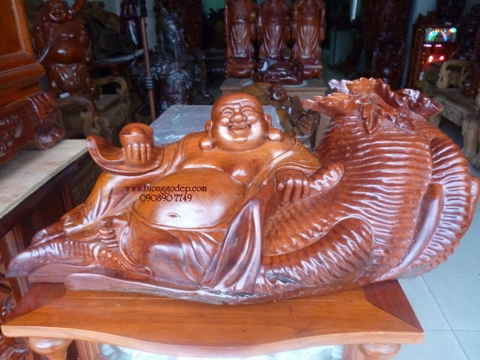 Phật Di Lặc ngồi cũ sâm