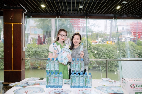 Nước uống đóng chai I-on kiềm TATIFA rất vinh dự được đồng hành trong buổi “gặp gỡ thân mật CLB Doanh Nhân Quảng Ngãi tại Đà Nẵng” ngày 31/03/2023