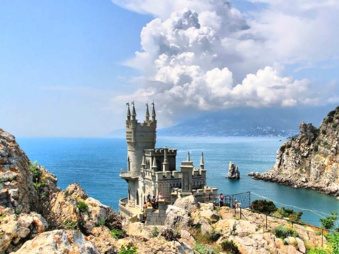 TOUR NGA-CRUM: MOSCOW– CRƯM – SAINT PETERSBURG - LỄ HỘI CÁNH BUỒM ĐỎ THẮM- 11N/10D