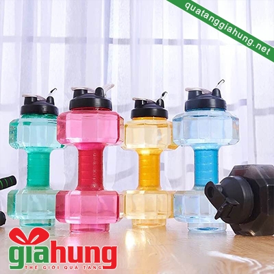 Bình nhựa được nước kiểu dáng độc đáo