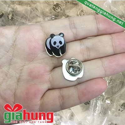 Huy hiệu mạ bạc WWF 036