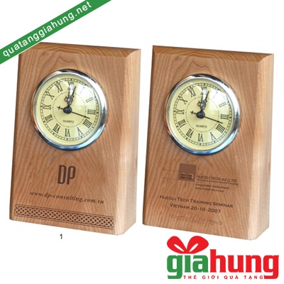 Quà tặng đồng hồ gỗ 004