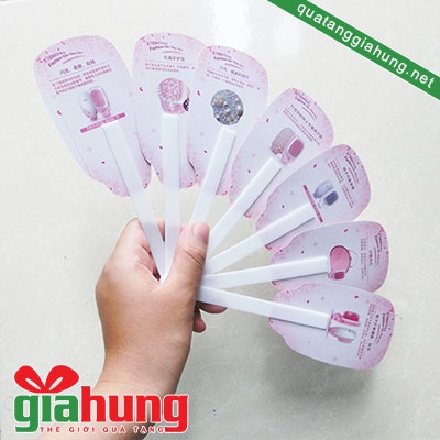 Quạt nhựa quảng cáo 045