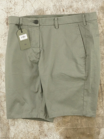 Quần Short Nam Uniqlo Slim Fit 9 Inch Chino Shorts - SIZE 32