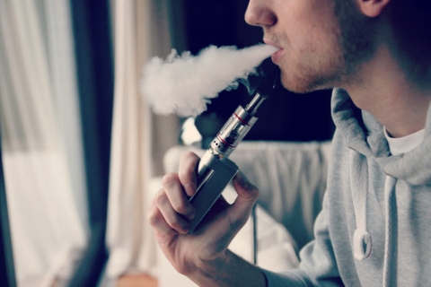 Có nên sử dụng thuốc lá điện tử thường xuyên không?