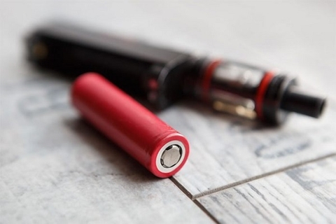 Cách xài và bảo quản pin thuốc lá điện tử
