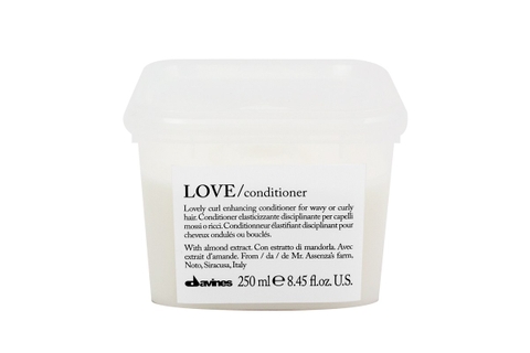 LOVE CURL/ CONDITIONER - Dầu xả kiểm soát và tăng độ đàn hồi dành cho tóc xoăn