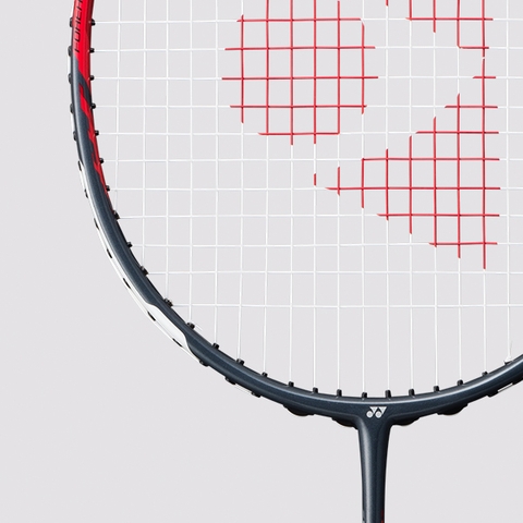 YONEX DUORA 77