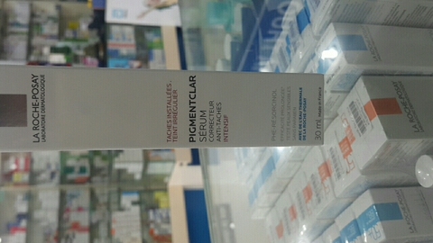 Tinh chất dưỡng trắng La Roche-Posay Sensi White+ Essence