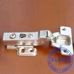 Bật cong ít Bật cong ít