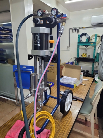 Máy phun sơn Prona RP-1015 R-SP1021