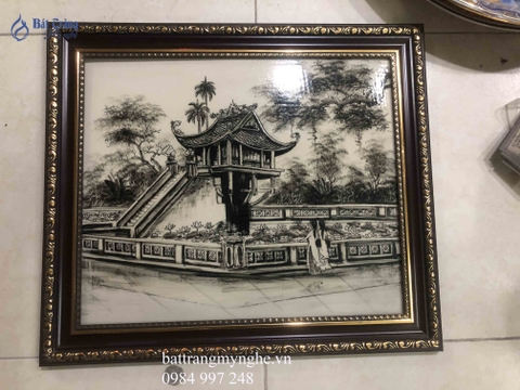 Tranh sứ chùa một cột đen trắng khung vàng 41x47