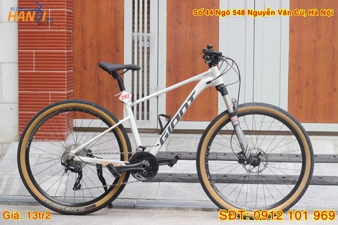 Xe đạp địa hình MTB Giant XTC 820 tới từ Đài Loan