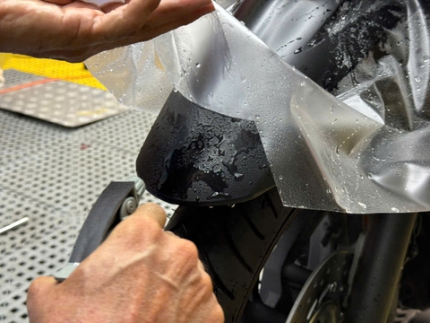 Dán PPF TPU Xe Máy: Giải Pháp Bảo Vệ Hoàn Hảo Cho Xe Của Bạn