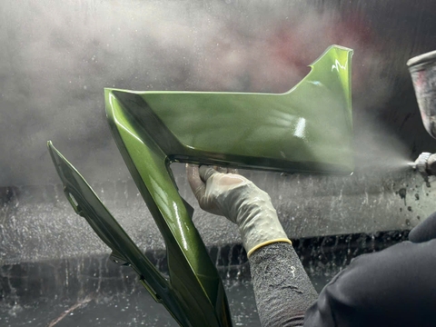 Làm Mới Sơn Phục Hồi Đổi Màu Cho Xe Air Blade: Giải Pháp Nâng Tầm Phong Cách