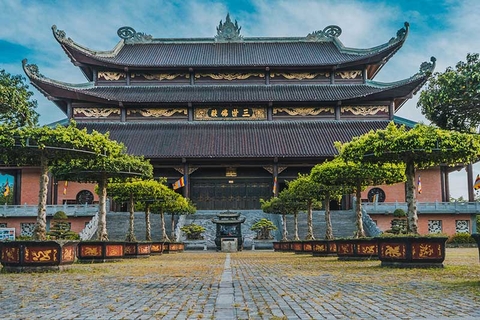 TP.HCM - HÀ NỘI – HOA LƯ - HANG MÚA – TAM CỐC - BÁI ĐÍNH - TRÀNG AN - HÀ NỘI - TP.HCM
