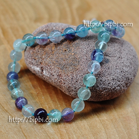 NE004 - Handmade gemstone necklace