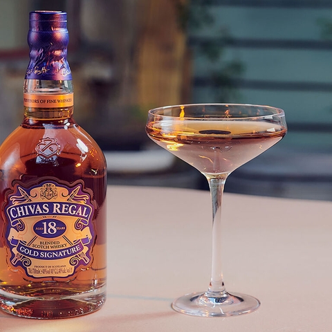 RƯỢU CHIVAS 18 NHẬP KHẨU CHÍNH HÃNG GIÁ BAO NHIÊU?