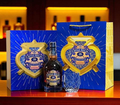 Địa chỉ uy tín bán rượu Chivas 18 hộp quà tết mới nhất 2023