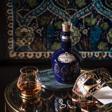 ĐỊA CHỈ BÁN CHIVAS 21 GIÁ TỐT TẠI HÀ NỘI