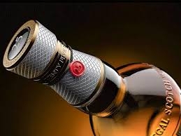 Chivas 25 Gía Bao Nhiêu ?Cách Phân Biệt Rượu Thật Và Gỉa