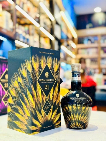 Rượu Chivas 21 Special Batch: The Harry Reed Edition – Đẳng cấp từ hương vị tới thiết kế
