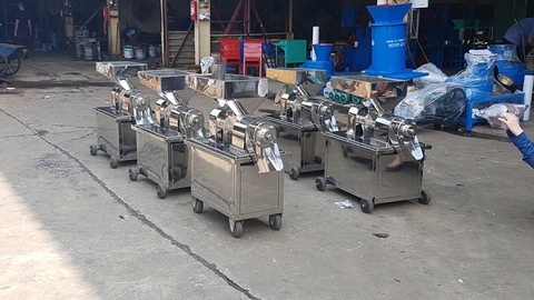 Bán máy ép nước cốt dừa bằng điện giá rẻ sản xuất tại Hà Nội