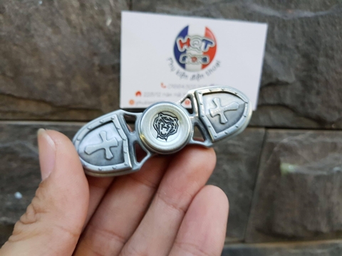 Hand Spinner 2 cánh Tiger Crusader