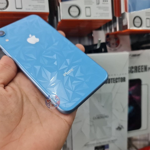 Miếng dán mặt lưng 3D vân kim cương cho Iphone XS Max / XR