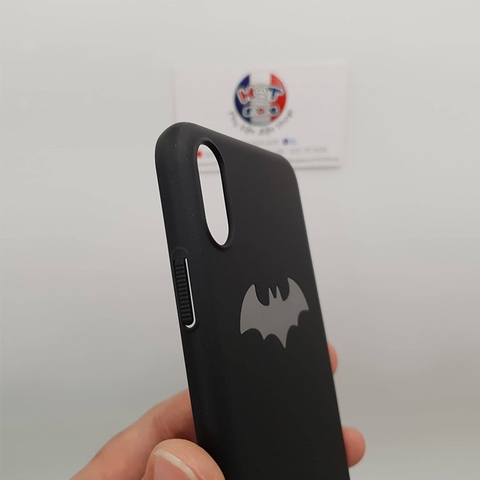 Ốp lưng chống bám vân tay logo Batman cho Iphone XS Max