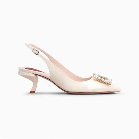 GIÀY Roger Vivier Women Virgule Strass Buckle Slingback Pumps in Patent Leather-White