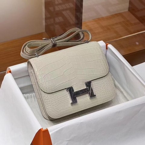 TÚI HERMES Constance  Craie Niloticus Leather da cá sấu 19CM(giá liên hệ)