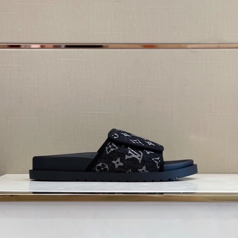 DÉP LOUIS VUITTON MONOGRAM NBA UNISEX SLIPPER