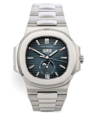 Đồng hồ Patek Philippe Nautilus Annual Calendar 5726 trăng sao mặt số màu xanh