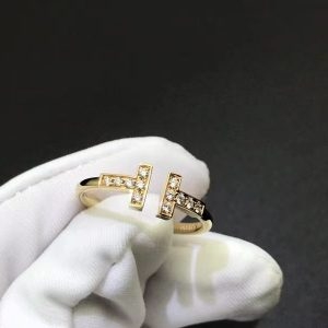 Nhẫn Tiffany & Co T kim cương vàng hồng 18K