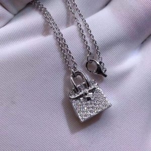 Vòng cổ Amulet Birkin Pave Diamonds vàng trắng 18K