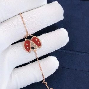 Vòng tay Van Cleef & Arpels Carnelian & Onyx  mùa xuân may mắn vòng tay bọ rùa vàng hồng 18K