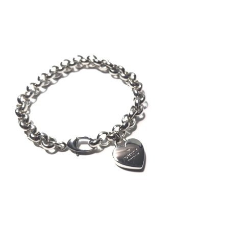 Vòng đeo tay Gucci heart bạc S925