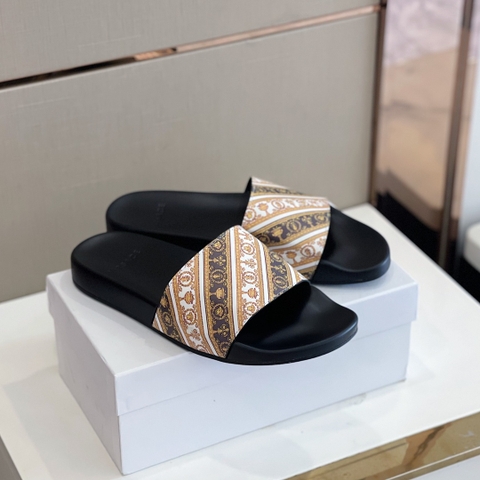 DÉP VERSACE BAROQUE SLIPPER