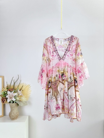 VÁY CAMILLA Silk Embellished V-Neck Midi Dress High Classy