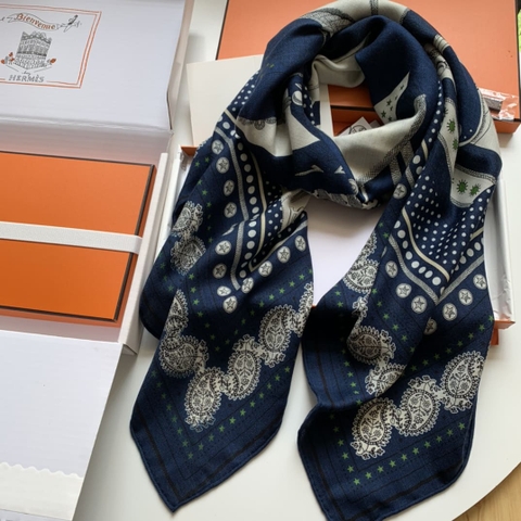 KHĂN HERMES H Family cashmere scarf