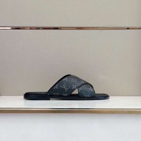 DÉP LOUIS VUITTON MONOGRAM SLIPPER