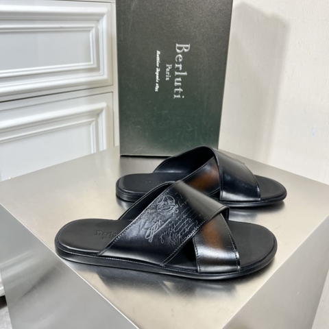 DÉP BERLUTI PATINA LEATHER SLIPPER