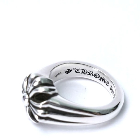 NHẪN CHROME HEARTS HOA VĂN KHẮC CHỮ THẬP Bạc S925