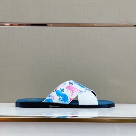 DÉP LOUIS VUITTON MONOGRAM TRIANGLE SLIPPER