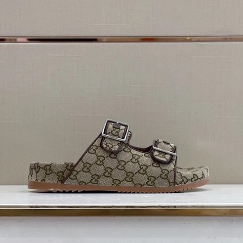 DÉP GUCCI GG CANVAS MAN SLIPPER